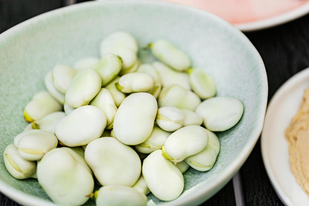 fresh broad beans